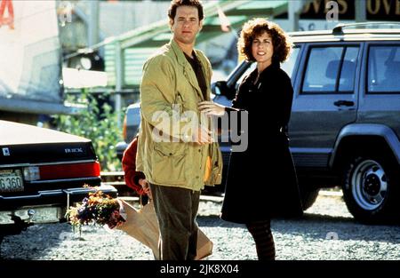 Tom Hanks & Rita Wilson Film: Sleepless In Seattle (USA 1993) Characters: Sam Baldwin & Suzy  Director: Nora Ephron 25 June 1993   **WARNING** This Photograph is for editorial use only and is the copyright of TRISTAR PICTURES and/or the Photographer assigned by the Film or Production Company and can only be reproduced by publications in conjunction with the promotion of the above Film. A Mandatory Credit To TRISTAR PICTURES is required. The Photographer should also be credited when known. No commercial use can be granted without written authority from the Film Company. Stock Photo