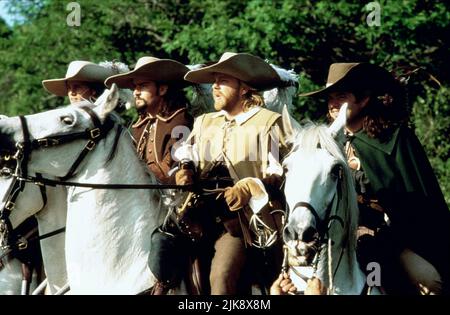 Chris O'Donnell, Charlie Sheen, Kiefer Sutherland & Oliver Platt Film: The Three Musketeers (USA/AUS/UK 1993) Characters: D'Artagnan,Aramis,Athos & Porthos  Director: Stephen Herek 12 November 1993   **WARNING** This Photograph is for editorial use only and is the copyright of DISNEY and/or the Photographer assigned by the Film or Production Company and can only be reproduced by publications in conjunction with the promotion of the above Film. A Mandatory Credit To DISNEY is required. The Photographer should also be credited when known. No commercial use can be granted without written authorit Stock Photo