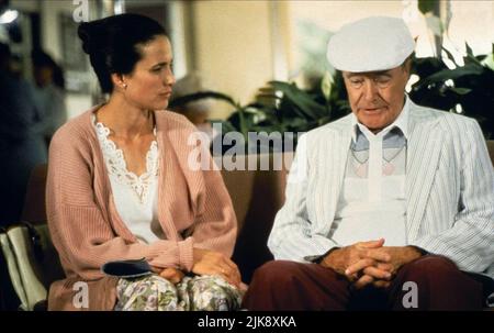 SHORT CUTS (1993) ANDIE MACDOWELL, BRUCE DAVIDSON SHC 021 Stock Photo ...