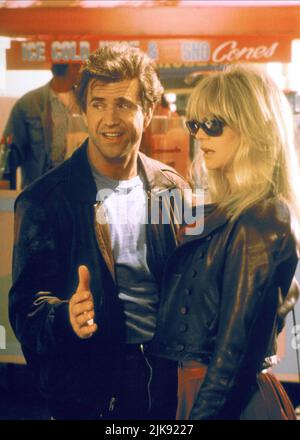 GOLDIE HAWN and MEL GIBSON in BIRD ON A WIRE (1990), directed by JOHN ...