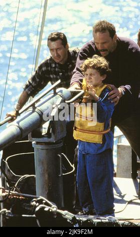 Vincent Berry Film: Free Willy 3: The Rescue (USA 1997) Characters: Max Wesley  Director: Sam Pillsbury 06 August 1997   **WARNING** This Photograph is for editorial use only and is the copyright of WARNER BROS. and/or the Photographer assigned by the Film or Production Company and can only be reproduced by publications in conjunction with the promotion of the above Film. A Mandatory Credit To WARNER BROS. is required. The Photographer should also be credited when known. No commercial use can be granted without written authority from the Film Company. Stock Photo