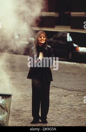 diane keaton cigarette Shared Beautiful Pictures Of Ladies On Twitter Good night | Buenas noches