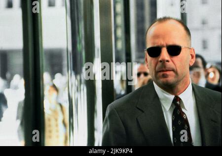 BRUCE WILLIS in MERCURY RISING (1998), directed by HAROLD BECKER ...