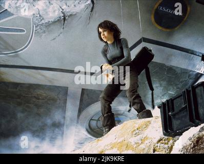 lost in space 1998 lacey chabert