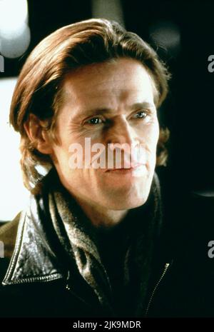 Willem Dafoe Film: Affliction (USA/CAN 1997) Characters: Rolfe Whitehouse  Director: Paul Schrader 28 August 1997   **WARNING** This Photograph is for editorial use only and is the copyright of LARGO ENTERTAINMENT and/or the Photographer assigned by the Film or Production Company and can only be reproduced by publications in conjunction with the promotion of the above Film. A Mandatory Credit To LARGO ENTERTAINMENT is required. The Photographer should also be credited when known. No commercial use can be granted without written authority from the Film Company. Stock Photo