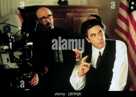 Harold Becker & Al Pacino Film: City Hall (1996) Characters: & Mayor John Pappas  Director: Harold Becker 16 February 1996   **WARNING** This Photograph is for editorial use only and is the copyright of COLUMBIA and/or the Photographer assigned by the Film or Production Company and can only be reproduced by publications in conjunction with the promotion of the above Film. A Mandatory Credit To COLUMBIA is required. The Photographer should also be credited when known. No commercial use can be granted without written authority from the Film Company. Stock Photo