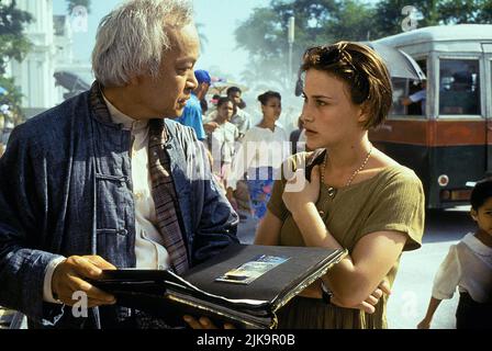 U Aung Ko & Patricia Arquette Film: Beyond Rangoon (1995) Characters: U Aung Ko & Laura Bowman  Director: John Boorman 24 May 1995   **WARNING** This Photograph is for editorial use only and is the copyright of COLUMBIA and/or the Photographer assigned by the Film or Production Company and can only be reproduced by publications in conjunction with the promotion of the above Film. A Mandatory Credit To COLUMBIA is required. The Photographer should also be credited when known. No commercial use can be granted without written authority from the Film Company. Stock Photo