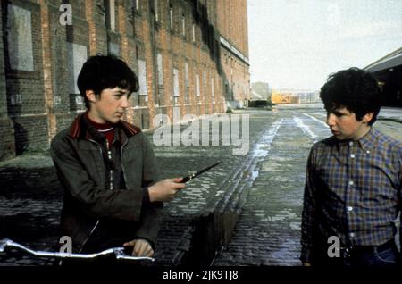small-faces-iain-robertson-1996-october-films-courtesy-everett