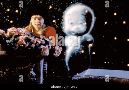 Hilary Duff & Casper Film: Casper Meets Wendy (1998) Characters: Wendy & Casper  Director: Sean Mcnamara 08 September 1998   **WARNING** This Photograph is for editorial use only and is the copyright of 20 CENTURY FOX and/or the Photographer assigned by the Film or Production Company and can only be reproduced by publications in conjunction with the promotion of the above Film. A Mandatory Credit To 20 CENTURY FOX is required. The Photographer should also be credited when known. No commercial use can be granted without written authority from the Film Company. Stock Photo