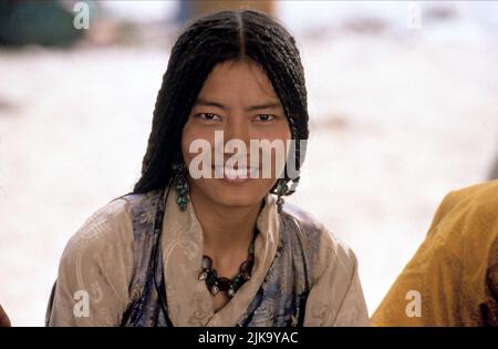 Lhakpa Tsamchoe Film: Seven Years In Tibet (USA/UK 1997) Characters: Pema Lhaki  Director: Jean-Jacques Annaud 13 September 1997   **WARNING** This Photograph is for editorial use only and is the copyright of COLUMBIA TRISTAR and/or the Photographer assigned by the Film or Production Company and can only be reproduced by publications in conjunction with the promotion of the above Film. A Mandatory Credit To COLUMBIA TRISTAR is required. The Photographer should also be credited when known. No commercial use can be granted without written authority from the Film Company. Stock Photo