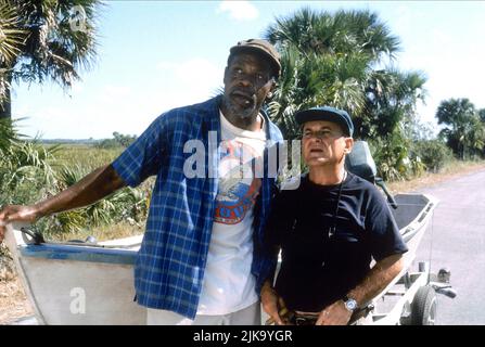 Danny Glover & Joe Pesci Film: Gone Fishin'; Gone Fishing (1997)   Director: Christopher Cain 30 May 1997   **WARNING** This Photograph is for editorial use only and is the copyright of TOUCHSTONE and/or the Photographer assigned by the Film or Production Company and can only be reproduced by publications in conjunction with the promotion of the above Film. A Mandatory Credit To TOUCHSTONE is required. The Photographer should also be credited when known. No commercial use can be granted without written authority from the Film Company. Stock Photo