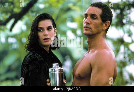 Teri Hatcher & Eric Roberts Film: Heaven'S Prisoners (1996) Characters: Claudette Rocque, Bubba Rocque  Director: Phil Joanou 17 May 1996   **WARNING** This Photograph is for editorial use only and is the copyright of RANK and/or the Photographer assigned by the Film or Production Company and can only be reproduced by publications in conjunction with the promotion of the above Film. A Mandatory Credit To RANK is required. The Photographer should also be credited when known. No commercial use can be granted without written authority from the Film Company. Stock Photo