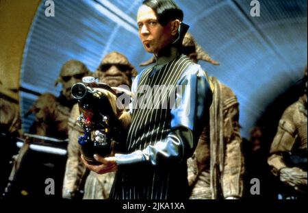 THE FIFTH ELEMENT (1997) GARY OLDMAN FELE 166 Stock Photo - Alamy