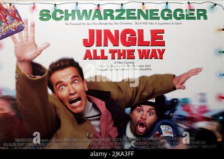Arnold Schwarzenegger & Sinbad Poster Film: Jingle All The Way (USA 1996) Characters: Howard Langston &  Director: Brian Levant 16 November 1996   **WARNING** This Photograph is for editorial use only and is the copyright of 20TH CENTURY FOX and/or the Photographer assigned by the Film or Production Company and can only be reproduced by publications in conjunction with the promotion of the above Film. A Mandatory Credit To 20TH CENTURY FOX is required. The Photographer should also be credited when known. No commercial use can be granted without written authority from the Film Company. Stock Photo