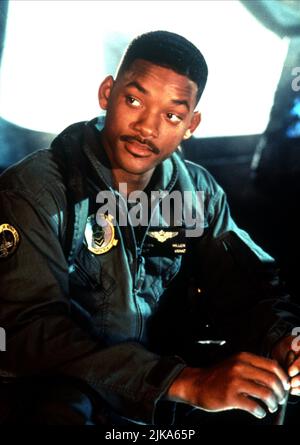 INDEPENDENCE DAY (1996) WILL SMITH, HARRY CONNICK JR INDD 225 Stock ...