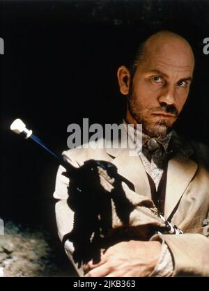 JOHN MALKOVICH in THE PORTRAIT OF A LADY (1996), directed by JANE CAMPION. Credit: PROPAGANDA FILMS / Album Stock Photo