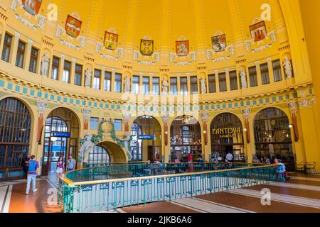 Hlavni Nadrazi, the central railway station, Prague, Czech Republic Stock Photo