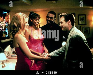 Bridgette Wilson, Tyra Banks, Bill Bellamy & French Stewart Film: Love Stinks (1999) Characters: Chelsea Turner,Holly Garnett,Larry Garnett & Seth Winnick  11 August 1999   **WARNING** This Photograph is for editorial use only and is the copyright of INDEPENDANT and/or the Photographer assigned by the Film or Production Company and can only be reproduced by publications in conjunction with the promotion of the above Film. A Mandatory Credit To INDEPENDANT is required. The Photographer should also be credited when known. No commercial use can be granted without written authority from the Film C Stock Photo