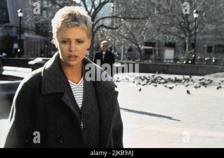 Charlize Theron Film: The Astronaut'S Wife (USA 1999) Characters ...
