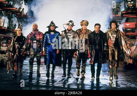 Janeane Garofalo,Kel Mitchell,Wes Studi,William H. Macy, Hank Azaria, Ben Stiller, Paul Reubens Film: Mystery Men (USA 1999) Characters: The Bowler,The Invisible Boy,The Sphinx,The Shoveller,The Blue Raja,Mr. Furious,The Spleen  Director: Kinka Usher 22 July 1999   **WARNING** This Photograph is for editorial use only and is the copyright of UNIVERSAL and/or the Photographer assigned by the Film or Production Company and can only be reproduced by publications in conjunction with the promotion of the above Film. A Mandatory Credit To UNIVERSAL is required. The Photographer should also be credit Stock Photo