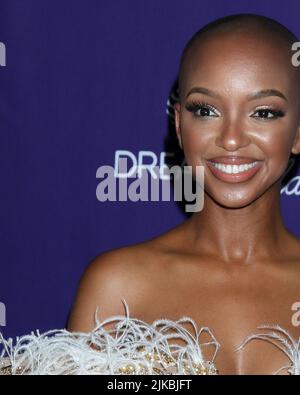 July 31, 2022, Los Angeles, CA, USA: LOS ANGELES - JUL 31:  Nandi Madida at the Heirs of Afrika 5th Annual International Women of Power Awards at the Sheraton Grand Hotel on July 31, 2022 in Los Angeles, CA (Credit Image: © Kay Blake/ZUMA Press Wire) Stock Photo