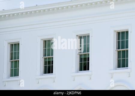 Washington, United States. 01st Aug, 2022. The residence part of the White House is seen in Washington as U.S. President Joe Biden remained in isolation after testing positive for COVID in Washington, DC on Monday, August 1, 2022. Photo by Yuri Gripas/UPI Credit: UPI/Alamy Live News