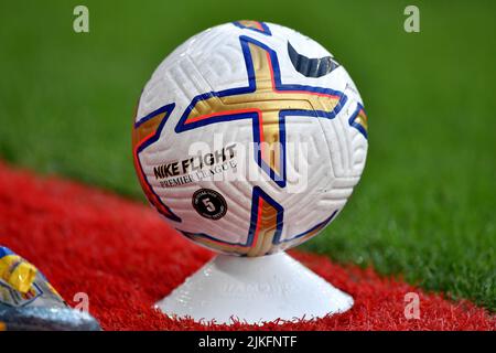 Gtech Community Stadium, London, UK. 30th July, 2022. Pre-season friendy  football, Brentford versus Real Betis; The new 2022/23 Nike Flight Premier  League ball inside the netting Credit: Action Plus Sports/Alamy Live News