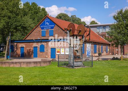 29.05.2022, Germany, North Rhine-Westphalia, Froendenberg - Westfaelisches Kettenschmiedemuseum in Himmelmannpark directly at the Ruhr. 00X220529D026C Stock Photo