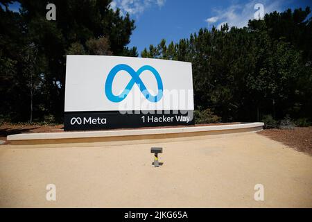 Menlo Park, United States. 01st Aug, 2022. The logo of Meta is set up outside the headquarters. Meta is one of the strongest companies in the United States even the whole world. There are plenty of social medias that Meta owns, includes Facebook, Instagram, and WhatsApp. The headquarters of Meta is located in Menlo Park, a city in California. Some tourists come to the headquarters of Meta to take photos. Credit: SOPA Images Limited/Alamy Live News Stock Photo