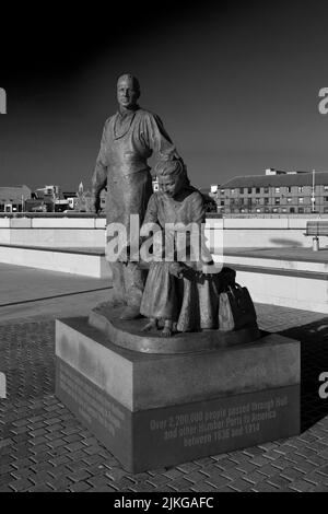 The Princes Quay shopping centre, Prince's Dock, Kingston-upon-Hull, East Riding of Yorkshire, Humberside, England, UK Stock Photo