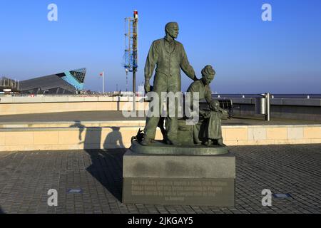 The Princes Quay shopping centre, Prince's Dock, Kingston-upon-Hull, East Riding of Yorkshire, Humberside, England, UK Stock Photo