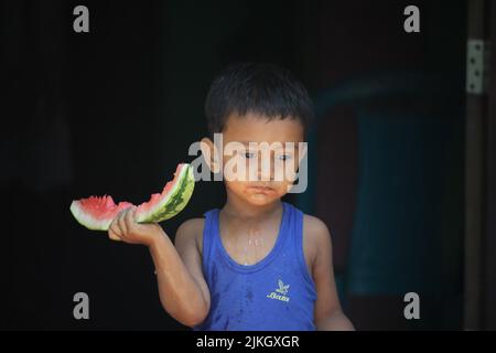 Girl portrait sweet bangladesh hi-res stock photography and images - Alamy