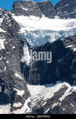 Detail picture of an avalanche starting at Mount Sefton, Mount Cook National Park, South Island of New Zealand Stock Photo