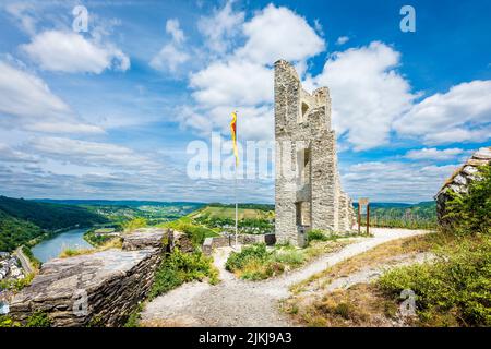 Grevenburg near Traben-Trarbach on the Middle Moselle, built by Count Johann III von Sponheim, was blown up by the French. What remains is the commandant's house, whose facade can be seen, Stock Photo