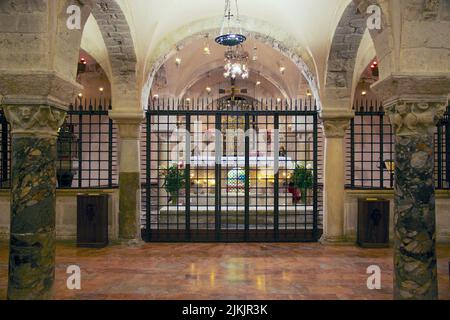 A beautiful shot of the interior of the Basilica San Nicola Stock Photo