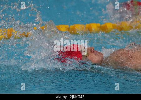 Birmingham, UK. 2nd August, 2022. BIRMINGHAM, UK. AUG 2ND Brodie Williams of England wins the men's 200m backstroke at the Sandwell Aquatics Centre in Smethwick, during the Birmingham 2022 Commonwealth Games on Tuesday 2nd August 2022. (Credit: Pat Scaasi | MI News) Credit: MI News & Sport /Alamy Live News Stock Photo