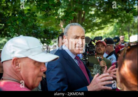 https://l450v.alamy.com/450v/2jkmdnr/washington-united-states-of-america-02nd-aug-2022-united-states-senate-majority-leader-chuck-schumer-democrat-of-new-york-meets-with-veterans-ahead-of-final-passage-of-a-bill-for-veterans-with-toxic-exposure-illnesses-outside-of-the-us-capitol-in-washington-dc-tuesday-august-2-2022-credit-rod-lamkeycnp-photo-via-credit-newscomalamy-live-news-2jkmdnr.jpg