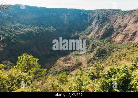 Peering into the crater of the dormant San Salvador Volcano Stock Photo