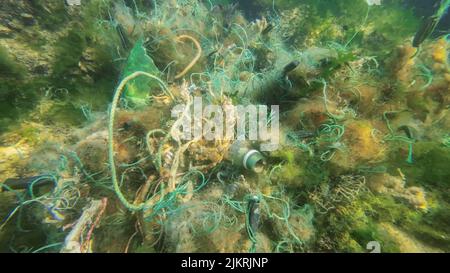 August 3, 2022, Blck sea, Ukraine, Eastern Europe: Lost fishing gear lies underwater on the seabed. Problem of ghost gear - any fishing gear that has been abandoned, lost or otherwise discarded. It is the most harmful form of marine debris (Credit Image: © Andrey Nekrasov/ZUMA Press Wire) Stock Photo