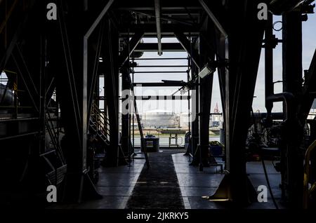 2022-08-03 12:32:09 ROTTERDAM - A floating LNG factory in the port of Rotterdam. The LNG plant stores liquefied natural gas (LNG) and converts it back into gas for delivery to the Dutch gas grid. ANP SEM VAN DER WAL netherlands out - belgium out Stock Photo