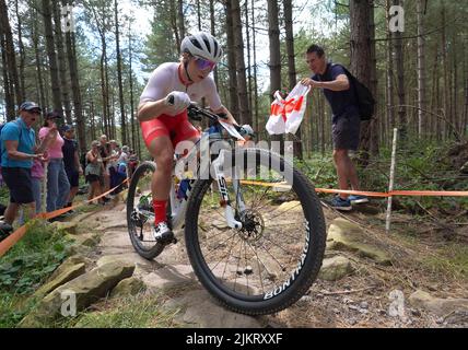 England's Evie Richards during Women's Cross-country final at Cannock Chase on day six of the 2022 Commonwealth Games. Picture date: Wednesday August 3, 2022. Stock Photo