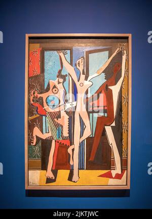 A closeup of the Three Dancers in the Tate Modern Surrealism Beyond Borders exhibition Stock Photo