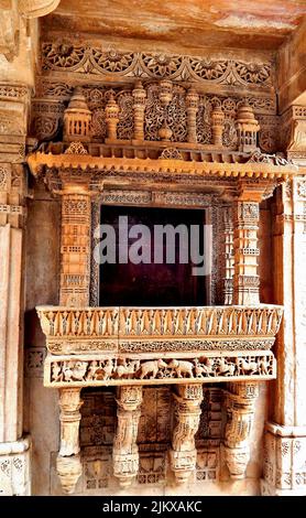 A vertical shot of amazing carvings in Adalaj Stepwell, India Stock Photo