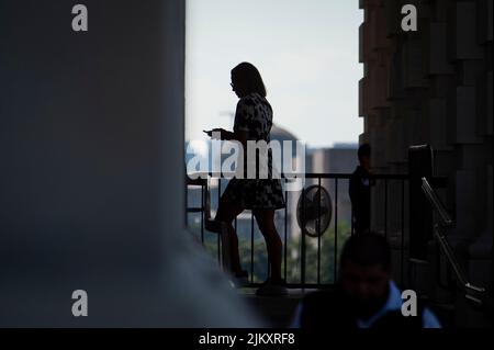 Washington, Vereinigte Staaten. 03rd Aug, 2022. United States Senator Kyrsten Sinema (Democrat of Arizona) arrives for a vote at the US Capitol in Washington, DC, Wednesday, August 3, 2022. Credit: Rod Lamkey/CNP/dpa/Alamy Live News Stock Photo