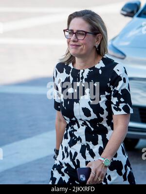 Washington, Vereinigte Staaten. 03rd Aug, 2022. United States Senator Kyrsten Sinema (Democrat of Arizona) arrives for a vote at the US Capitol in Washington, DC, Wednesday, August 3, 2022. Credit: Rod Lamkey/CNP/dpa/Alamy Live News Stock Photo