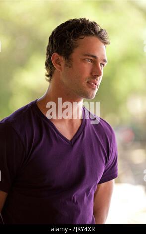 TAYLOR KINNEY, THE VAMPIRE DIARIES : SEASON 2, 2010 Stock Photo