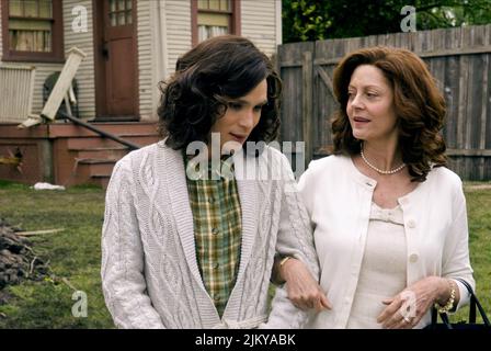 MURPHY,SARANDON, PEACOCK, 2010 Stock Photo