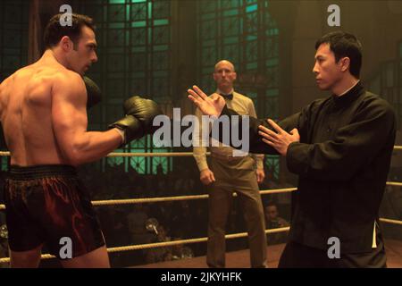 DARREN SHAHLAVI, DONNIE YEN, YIP MAN 2, 2010 Stock Photo