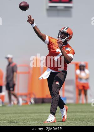 Berea, United States. 03rd Aug, 2022. Cleveland Browns quarterback Jacoby Brissett (7) throws a pass during training camp in Berea, Ohio, on Wednesday, August 3, 2022. Photo by Aaron Josefczyk/UPI Credit: UPI/Alamy Live News Stock Photo