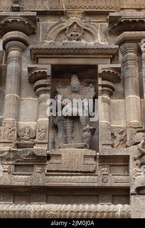 Stone Sculpture of Hindu God on the Aruchaleshwara Temple, Tiruvannamalai, Tamilnadu, India. Stock Photo